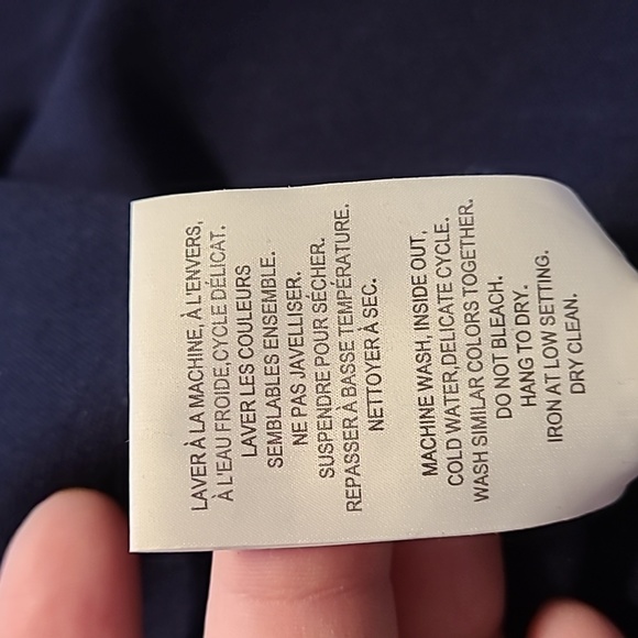 🌟3 for $30 🌟 Navy Skirt - 2X - Picture 8 of 8